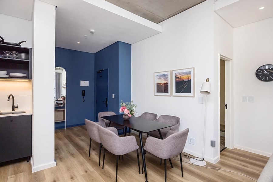 2 Bedroom Property for Sale in Sea Point Western Cape